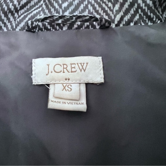- J Crew gray geometry print down vest - Picture 5 of 6